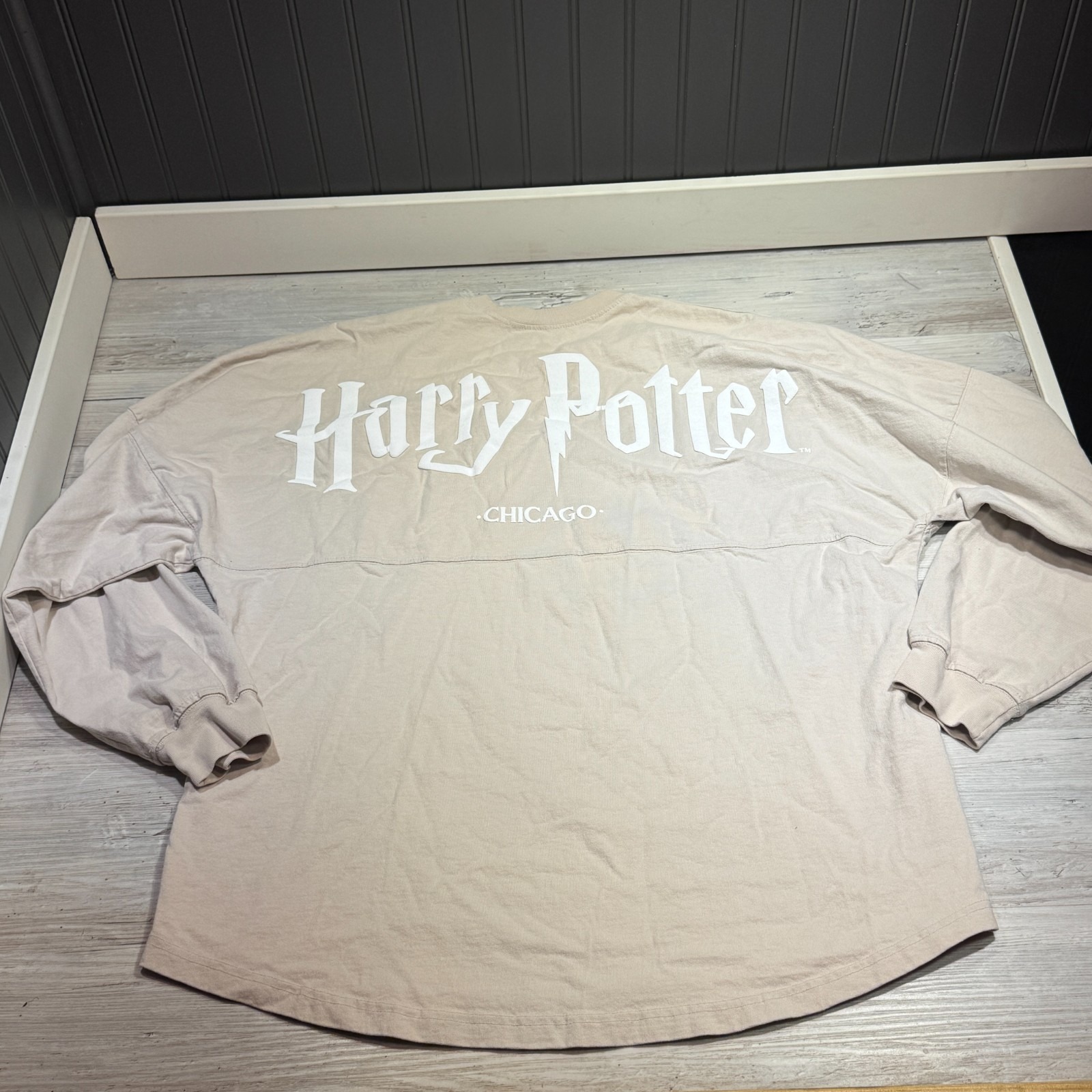 Harry Potter Hogwarts House Crest Spirit Chicago Tan Spirit Jersey Sz Xl